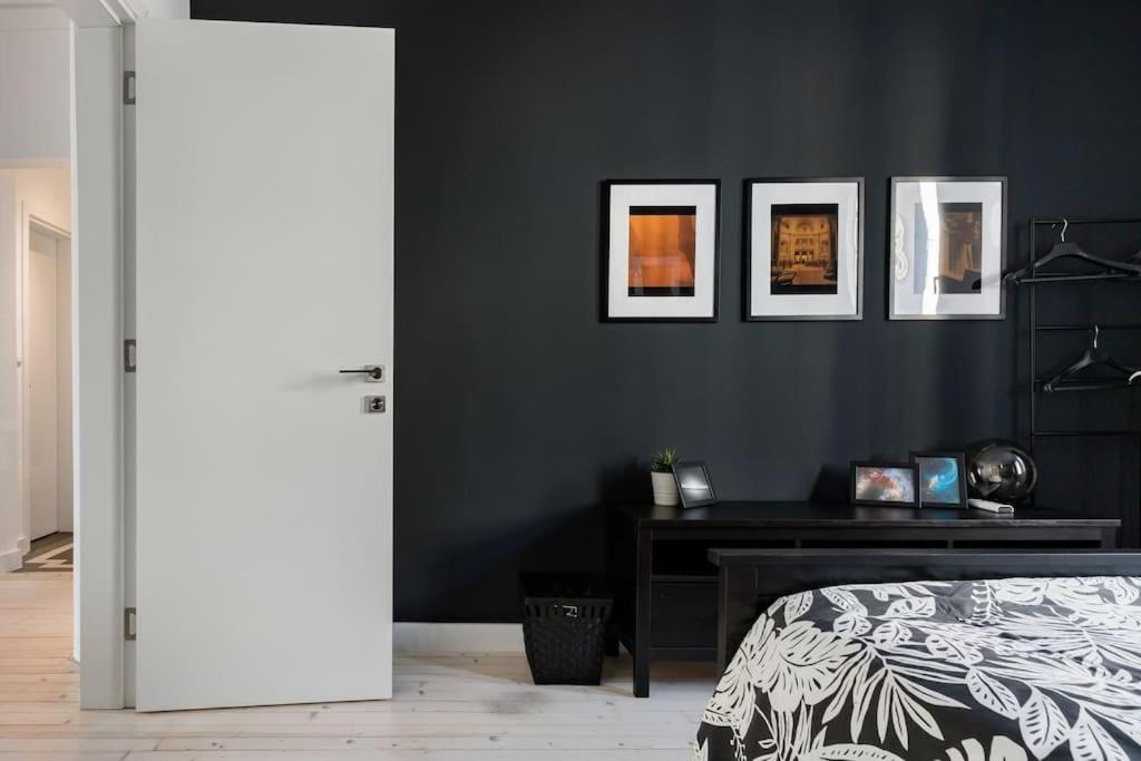 דירה Sophisticated Gem In The Heart Of *